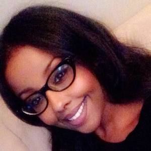 Meet your Posher, Muna